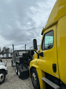 South Express Towing tow service company in Forsyth, Georgia offering 24 hour towing near me