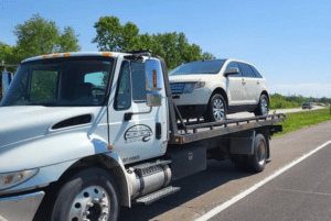 Alexander's Towing tow service company in Hanksville, Utah offering 24 hour towing near me