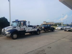 Santa and Sons Towing and Recovery llc tow service company in , offering 24 hour towing near me