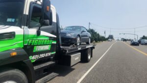 Tibbz Towing tow service company in Council Bluffs, Iowa offering 24 hour towing near me