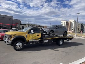 El Jefe’s Towing tow service company in , offering 24 hour towing near me