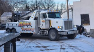 Allen Tire & Wrecker Services tow service company in Pittsfield, Illinois offering 24 hour towing near me