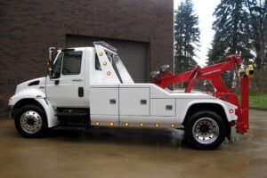 Elite Roadside tow service company in , offering 24 hour towing near me