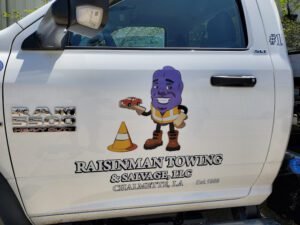 Raisinman Towing & Salvage, LLC tow service company in Chalmette, Louisiana offering 24 hour towing near me