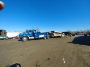 918 Heavy Recovery tow service company in Catoosa, Oklahoma offering 24 hour towing near me