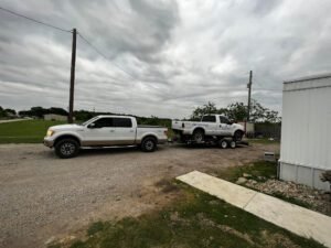 CH Towing tow service company in , offering 24 hour towing near me