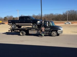 5-Star Towing tow service company in Oklahoma City, OK offering 24 hour towing near me