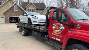 J&L Towing tow service company in , offering 24 hour towing near me