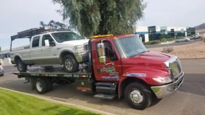 Arreglado's Towing tow service company in , offering 24 hour towing near me