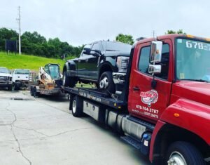 Mendez Towing tow service company in , offering 24 hour towing near me