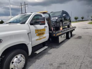 Kitchen's Automotive & Towing LLC. tow service company in Warner Robins, Georgia offering 24 hour towing near me