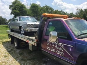 B & J Towing tow service company in Maysville, Kentucky offering 24 hour towing near me