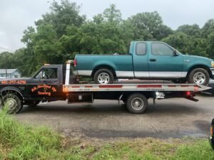 All hooked up towing tow service company in Carriere, Mississippi offering 24 hour towing near me