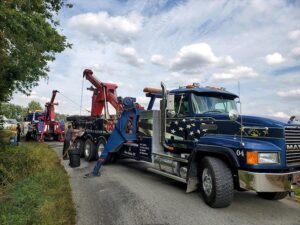 TDS Towing tow service company in Greensburg, Indiana offering 24 hour towing near me