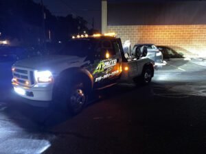 A1auto towing & recovery tow service company in Upper Darby Township, Pennsylvania offering 24 hour towing near me