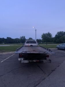 Haajir Towing tow service company in , offering 24 hour towing near me