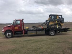 Ward's Service Center And Towing tow service company in Carrizo Springs, Texas offering 24 hour towing near me