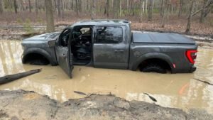 Bill's Towing & Off Road Recovery tow service company in Hammonton, New Jersey offering 24 hour towing near me
