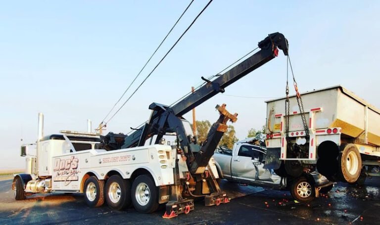 Doc’s Tow Service Tow Service in Los Banos, California