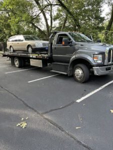 MDJ Towing LLC tow service company in , offering 24 hour towing near me