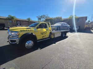 Ledesma's Towing tow service company in San Diego, California offering 24 hour towing near me