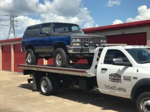 Houston Towing tow service company in , offering 24 hour towing near me