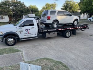 hala texas towing tow service company in Dallas, Texas offering 24 hour towing near me