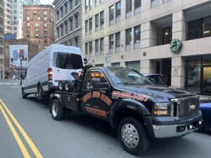 Mobile Auto Clinic Towing tow service company in , offering 24 hour towing near me