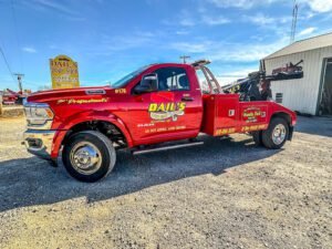 Dail's Body Shop & Wrecker Services tow service company in Ravenden, Arkansas offering 24 hour towing near me