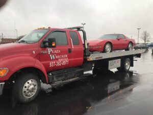 Plaza Wrecker Services tow service company in Wilmington, Ohio offering 24 hour towing near me