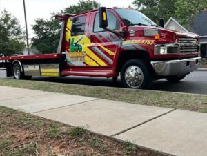 Lee Torres Towing LLC tow service company in , offering 24 hour towing near me