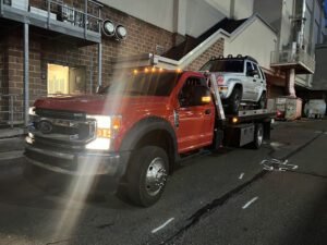 A Quiñones Towing LLC tow service company in , offering 24 hour towing near me