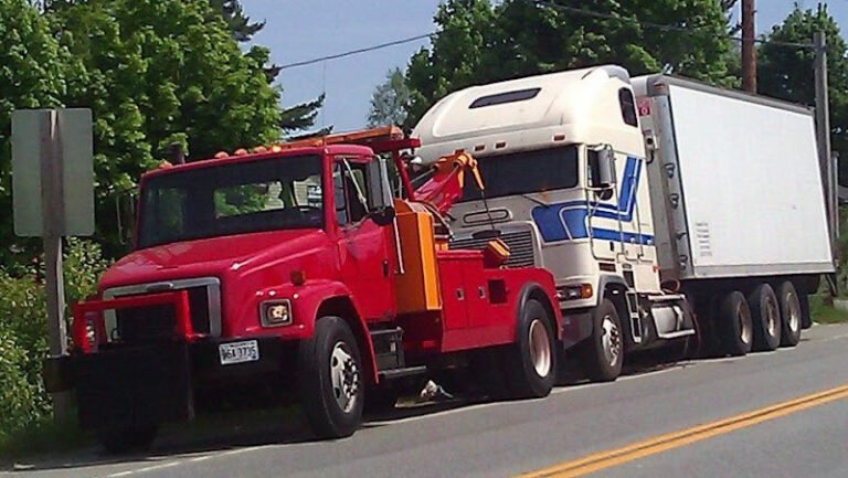 Acadia Towing Tow Service in Bar Harbor, Maine