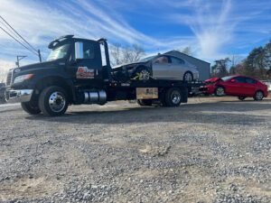 A-TOW tow service company in Oak Ridge, Tennessee offering 24 hour towing near me