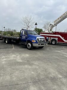 Tow Biz LLC tow service company in Bay St Louis, Mississippi offering 24 hour towing near me