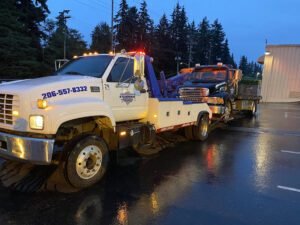 Focus Towing tow service company in Seattle, Washington offering 24 hour towing near me