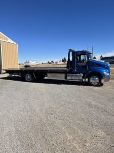 Hooper services tow service company in Clayton, New Mexico offering 24 hour towing near me