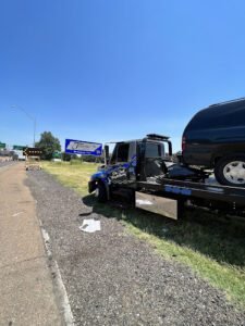 On Call Towing and Recovery tow service company in Memphis, Tennessee offering 24 hour towing near me