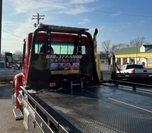 Bethalto Star Towing tow service company in Bethalto, Illinois offering 24 hour towing near me