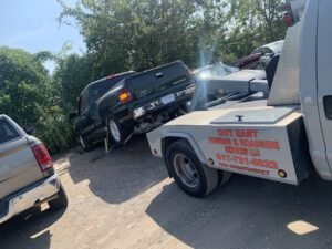 Out East Towing LLC. tow service company in Dallas, Texas offering 24 hour towing near me