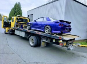 Universa Towing LLC tow service company in , offering 24 hour towing near me