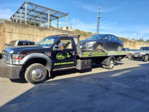 CR Towing tow service company in , offering 24 hour towing near me