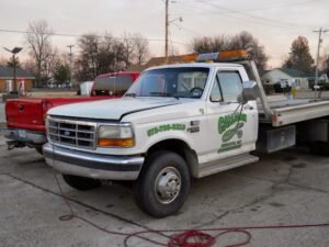 Callahan Farm and Auto Parts tow service company in Senath, Missouri offering 24 hour towing near me