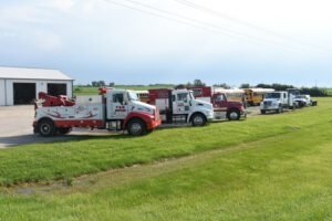 T & K Tractor Repair tow service company in Nashua, Iowa offering 24 hour towing near me