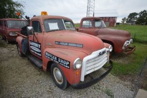 Lafferty Automotive tow service company in West College Corner, Indiana offering 24 hour towing near me