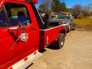 Grease monkey towing and recovery tow service company in , offering 24 hour towing near me