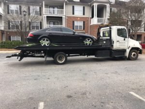 Benton Towing and recovery tow service company in Decatur, Georgia offering 24 hour towing near me