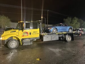 365 Towing - Las Vegas, NV Gruas hispanas en las vegas tow service company in , offering 24 hour towing near me