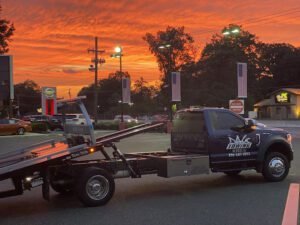 DAG TOWING tow service company in Southampton Township, New Jersey offering 24 hour towing near me