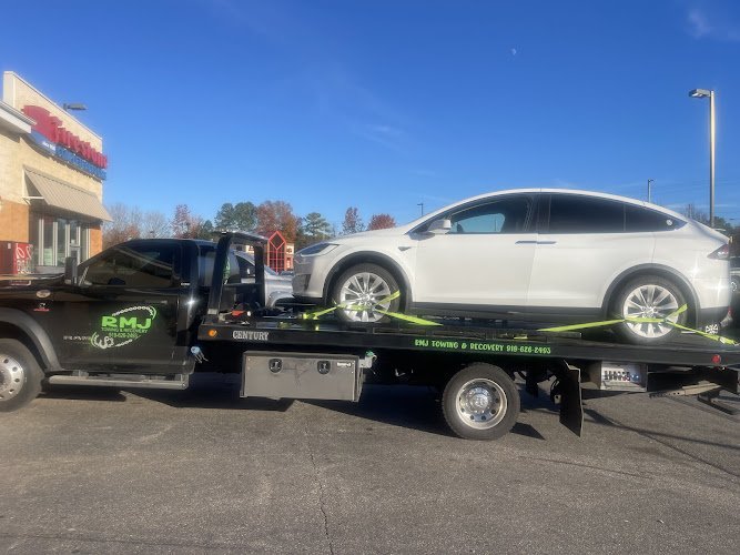 RMJ Towing and Recovery Tow Service in Raleigh, North Carolina RMJ Towing and Recovery Tow Service in Raleigh, North Carolina
